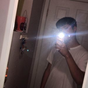 Meet your Posher, Alexiss